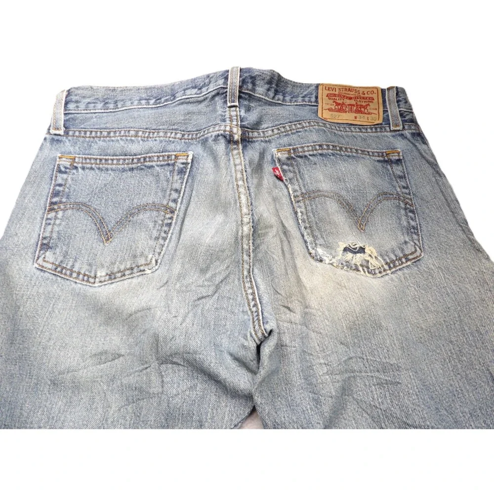 VTG Y2K Levi's 527 Low Boot Cut Jeans Men 34x30 Distressed Light Blue Denim Logo